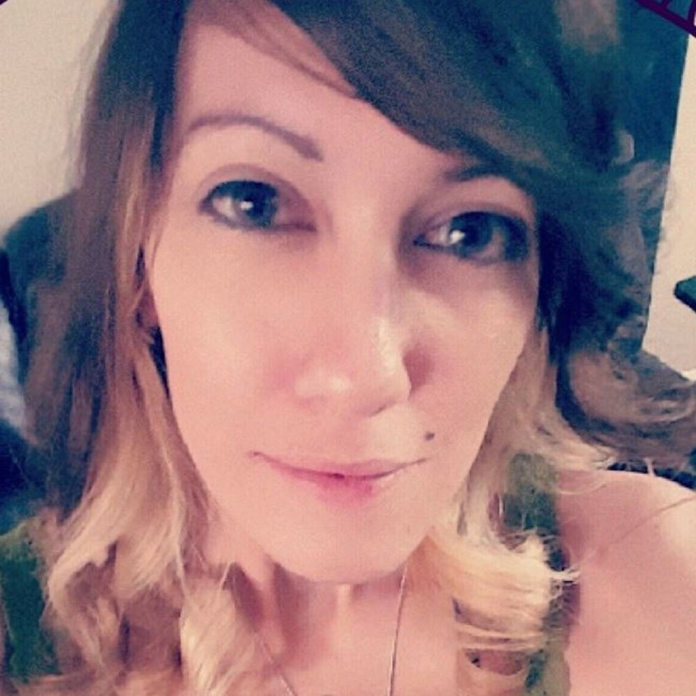 Meet your Posher, Niki